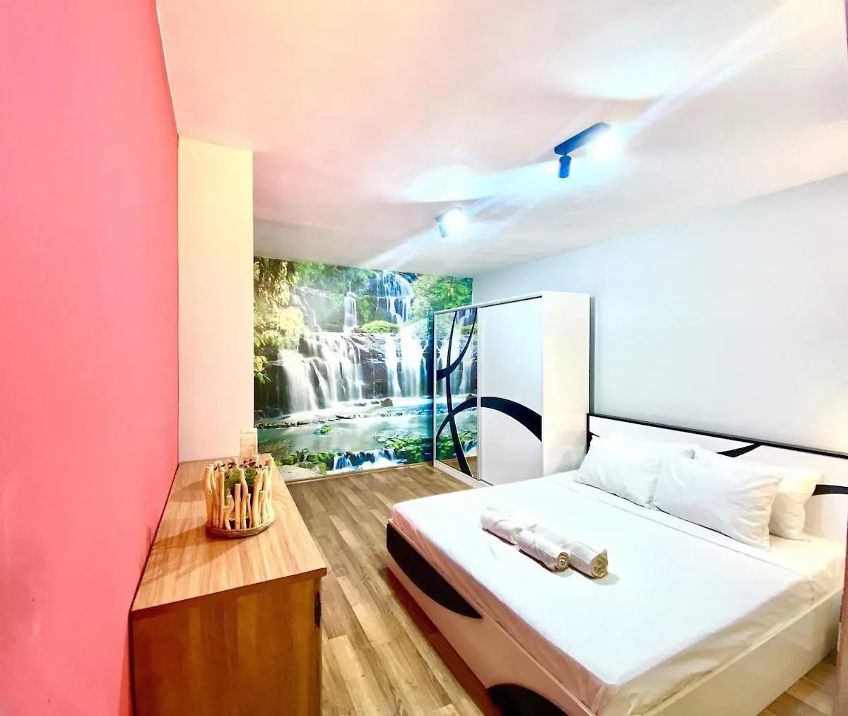Chaika 29 - 3Bd Apartment For 5 People, 10Min From The Beach Varna 0*,  Bulgaria